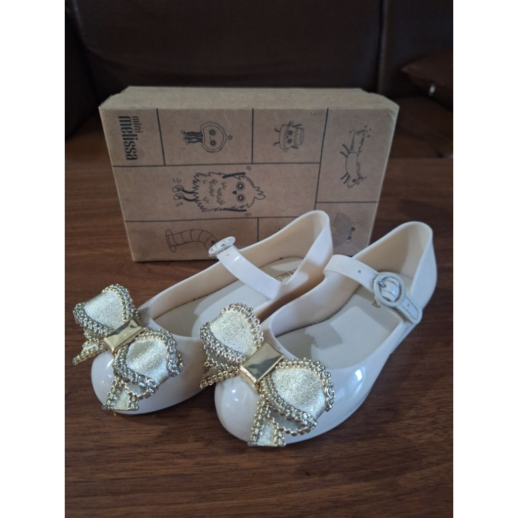 Preloved sepatu anak mini melissa