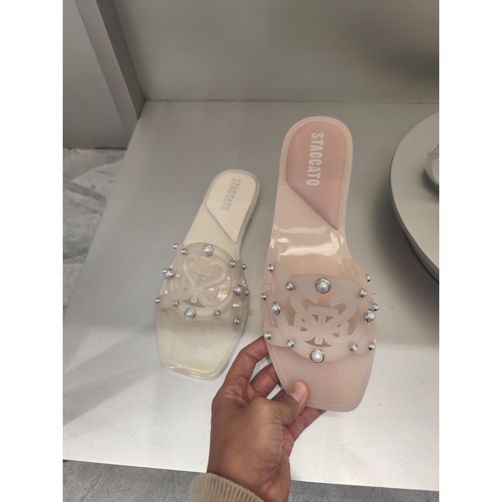 staccato sandal sepatu jelly original sale 70%