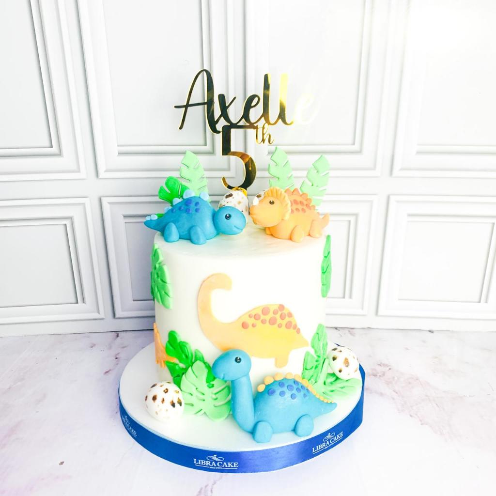 Kue Ulang Tahun/Kue Ultah tema Dinosaurus/Kue Ultah Tema Animal