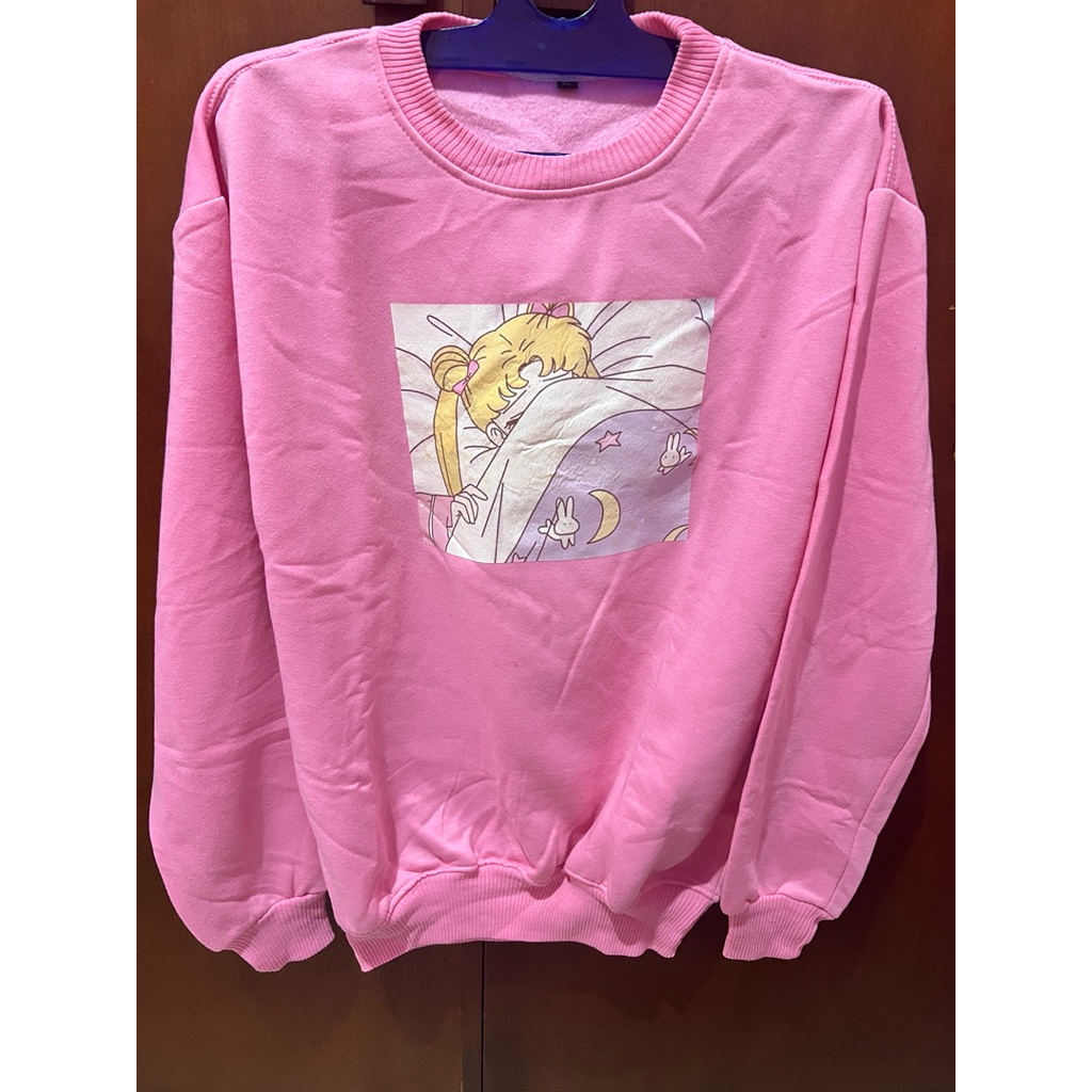 Preloved Sweater Wanita Sailormoon