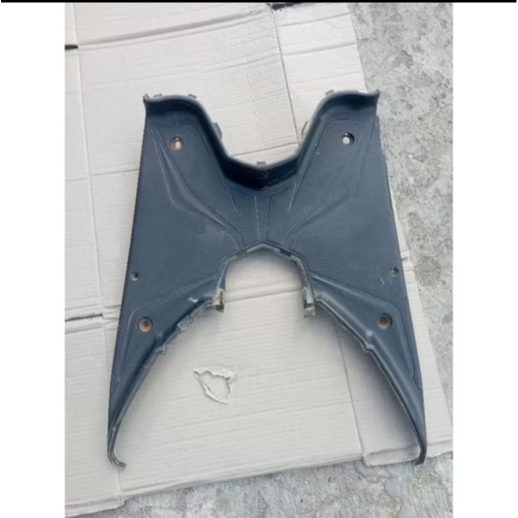 Dek lantai pijakan honda vario 125 old kzr original copotan
