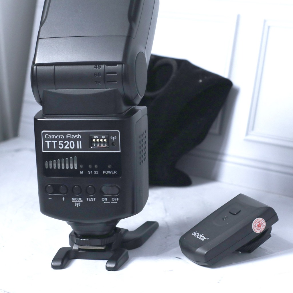 mulus second lengkap GODOX TT520 II TT520II TT 520 II FLASH KAMERA DSLR MIRORLESS bekas