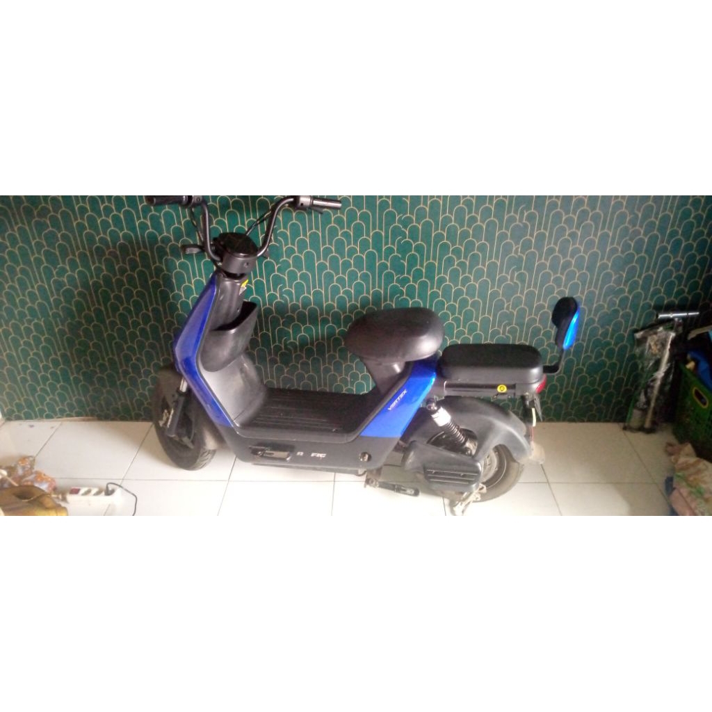 Sepeda Listrik Pacific Vertex