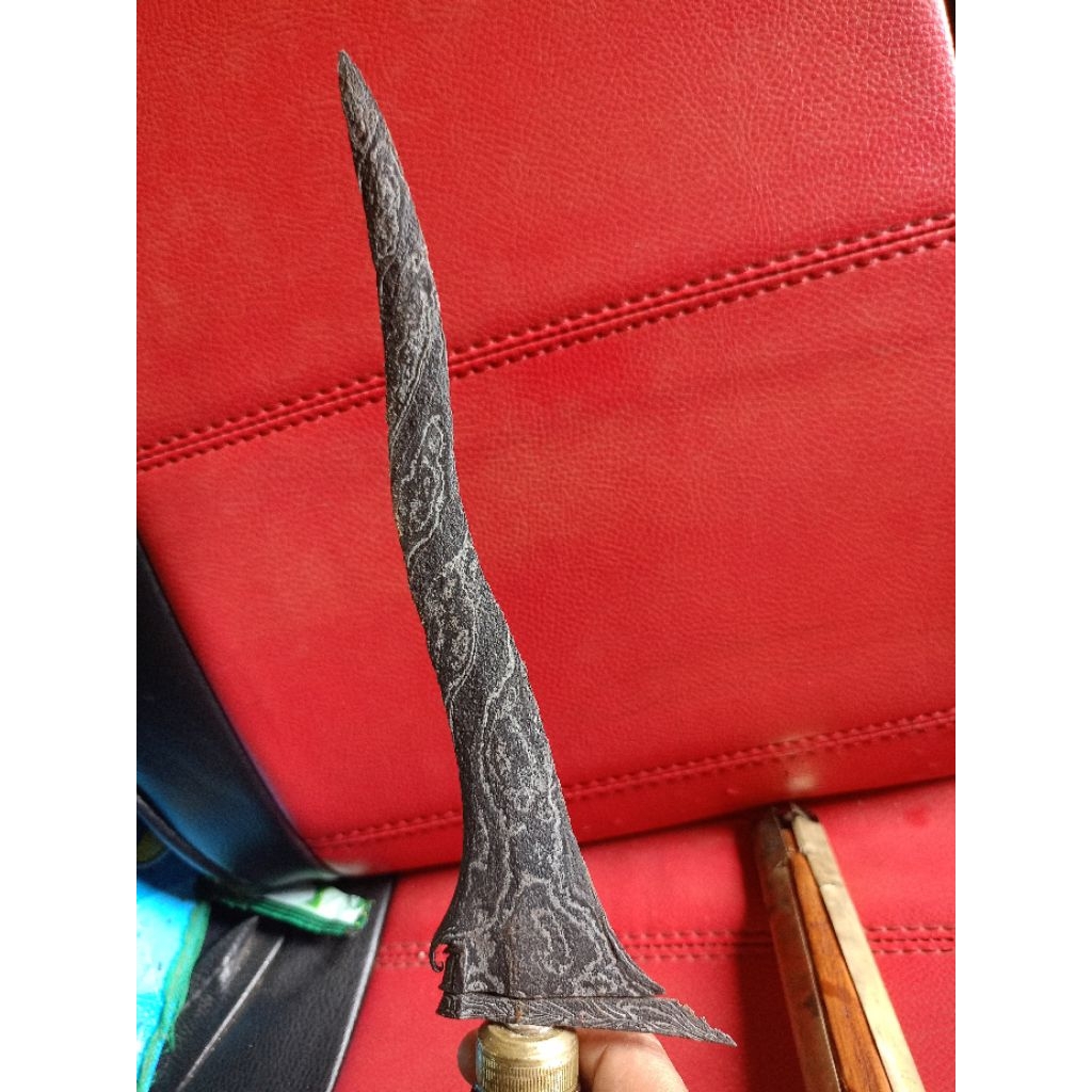 keris jangkung sepuh Luk 3, wingit, pamor gubet / slendang