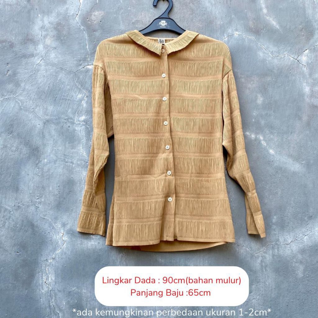 [ORI 100%] Toteme Beige Fitted Shirts Pleated Puff Sleeve Shirt Top Preloved A22