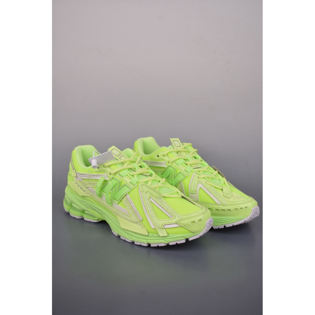 New Balance 1906A Mint Flash