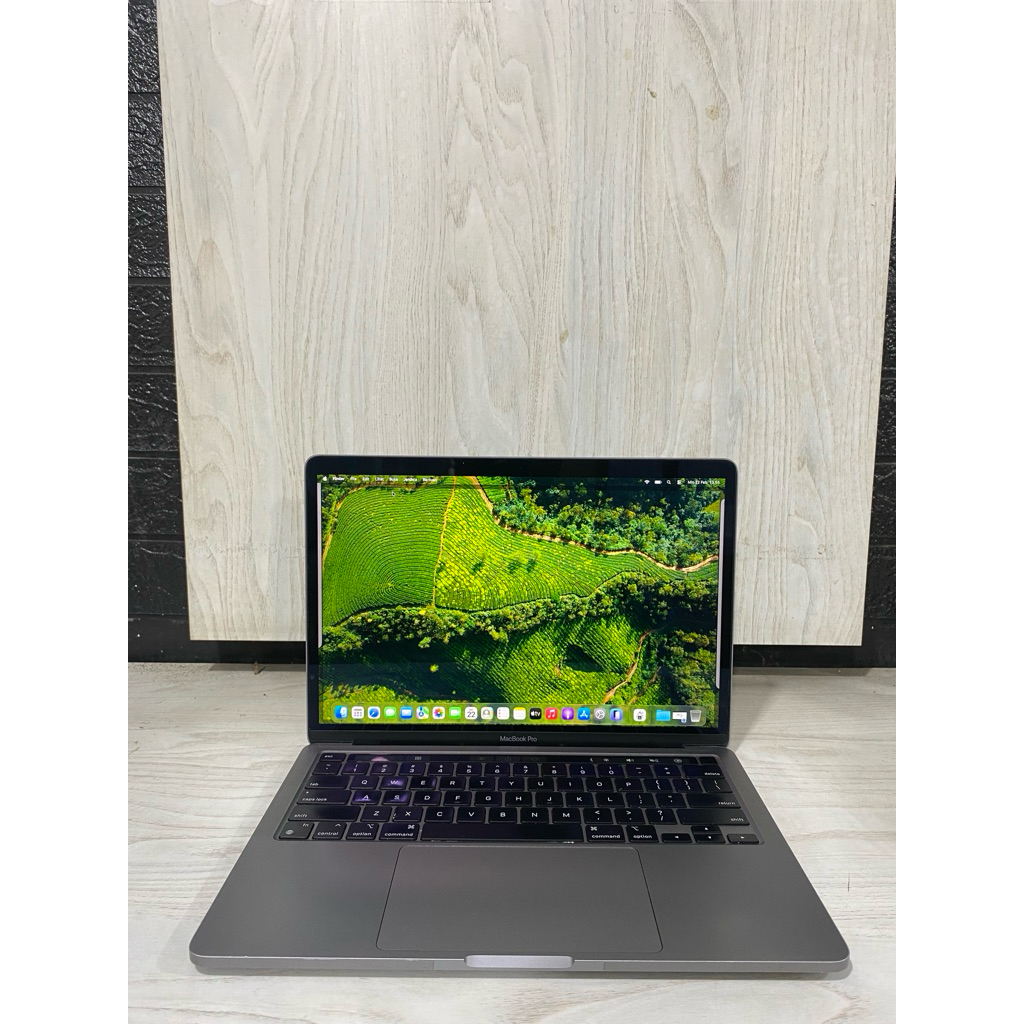 Macbook Pro M1 2020 13inc RAM 16gb SSD 1tb