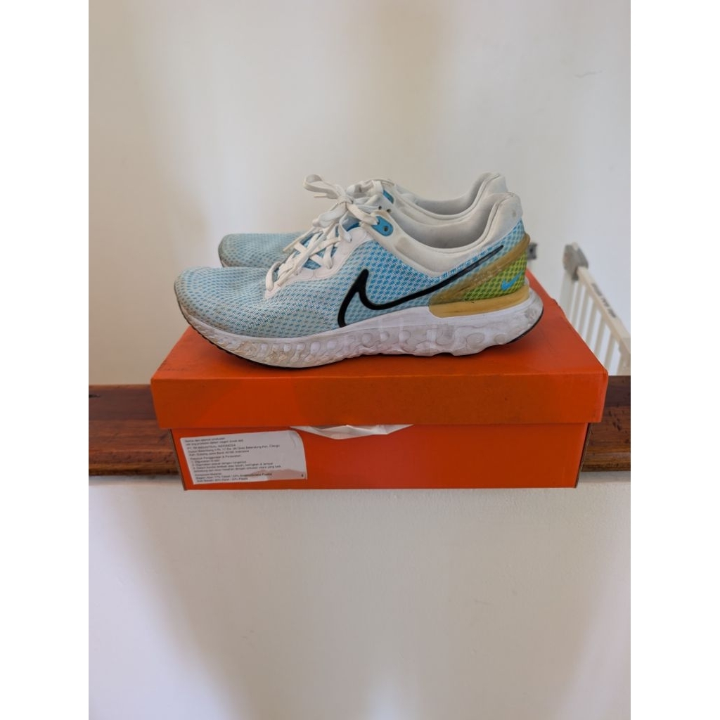 Nike React Miler 3 US 9.5 UK 8.5 eur 42.5 27.5cm - bekas second preloved