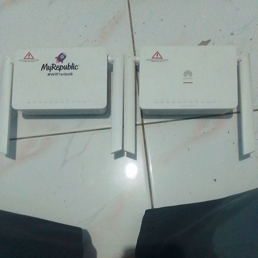 GPON ONT (5G) HUAWEI HG8145X6-10 & EG8145X6-10 OPTIXSTAR PORT BIRU NORMAL