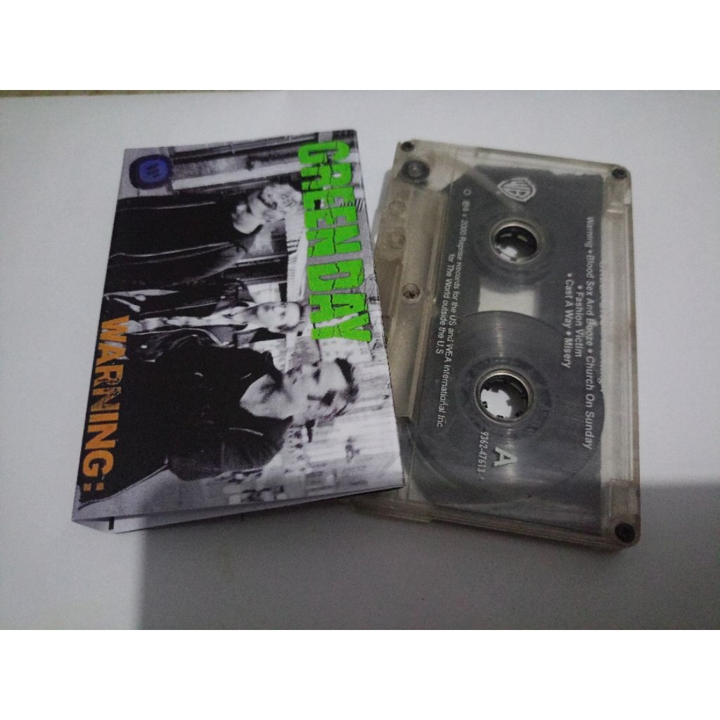 kaset greenday - warning