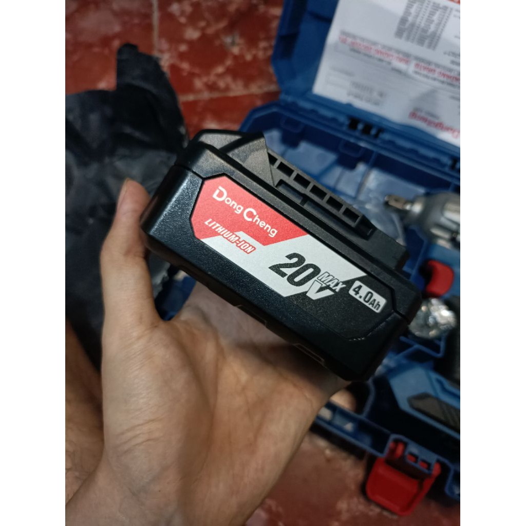Baterai dongcheng dong cheng original 4ah 20v lithium bor impact wrench driver dck dca baru battery 
