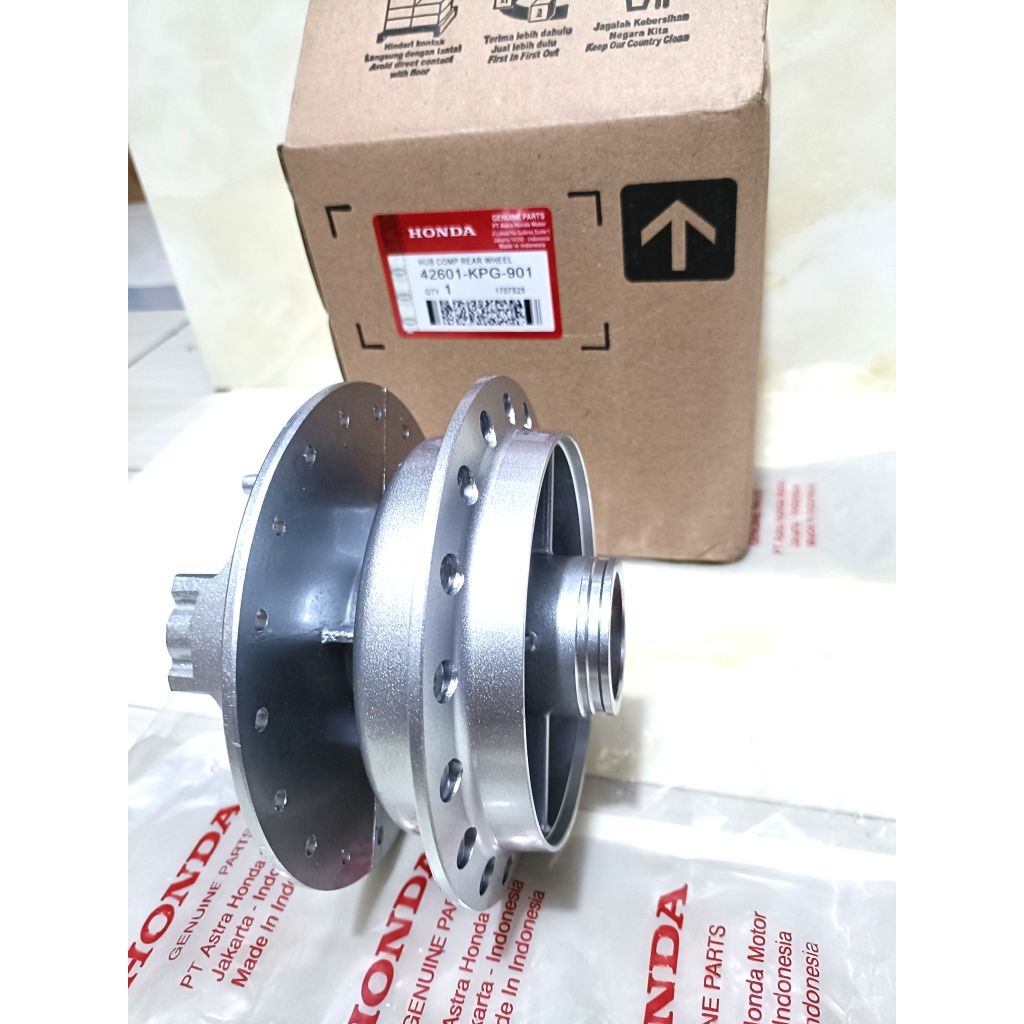 PAKET TROMOL BELAKANG SET TROMOL+ BEARING+ BOSH TROMOL BELAKANG HONDA SUPRA X 125 DD SUPRA X HELM IN