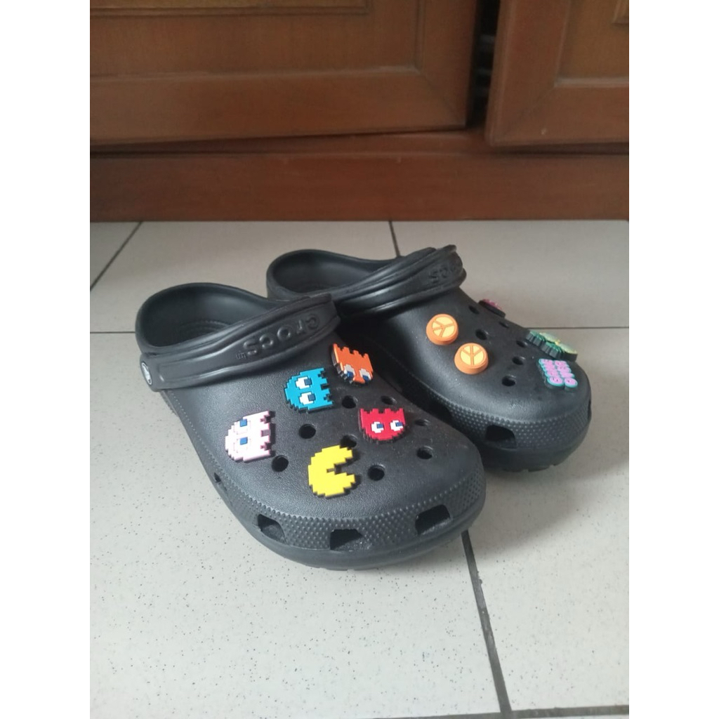 jual sepatu sandal crocs second size M9/W11