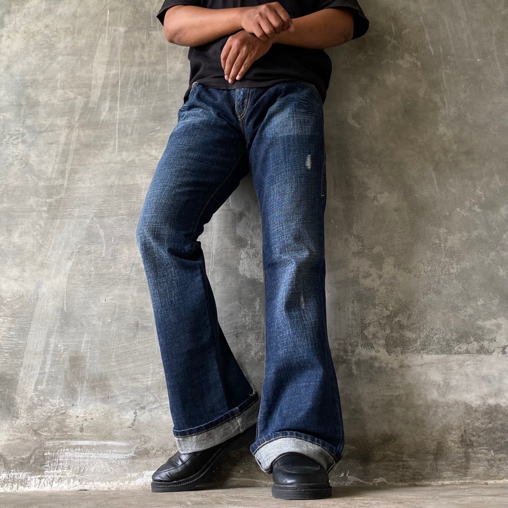 jeans lvs bootcut