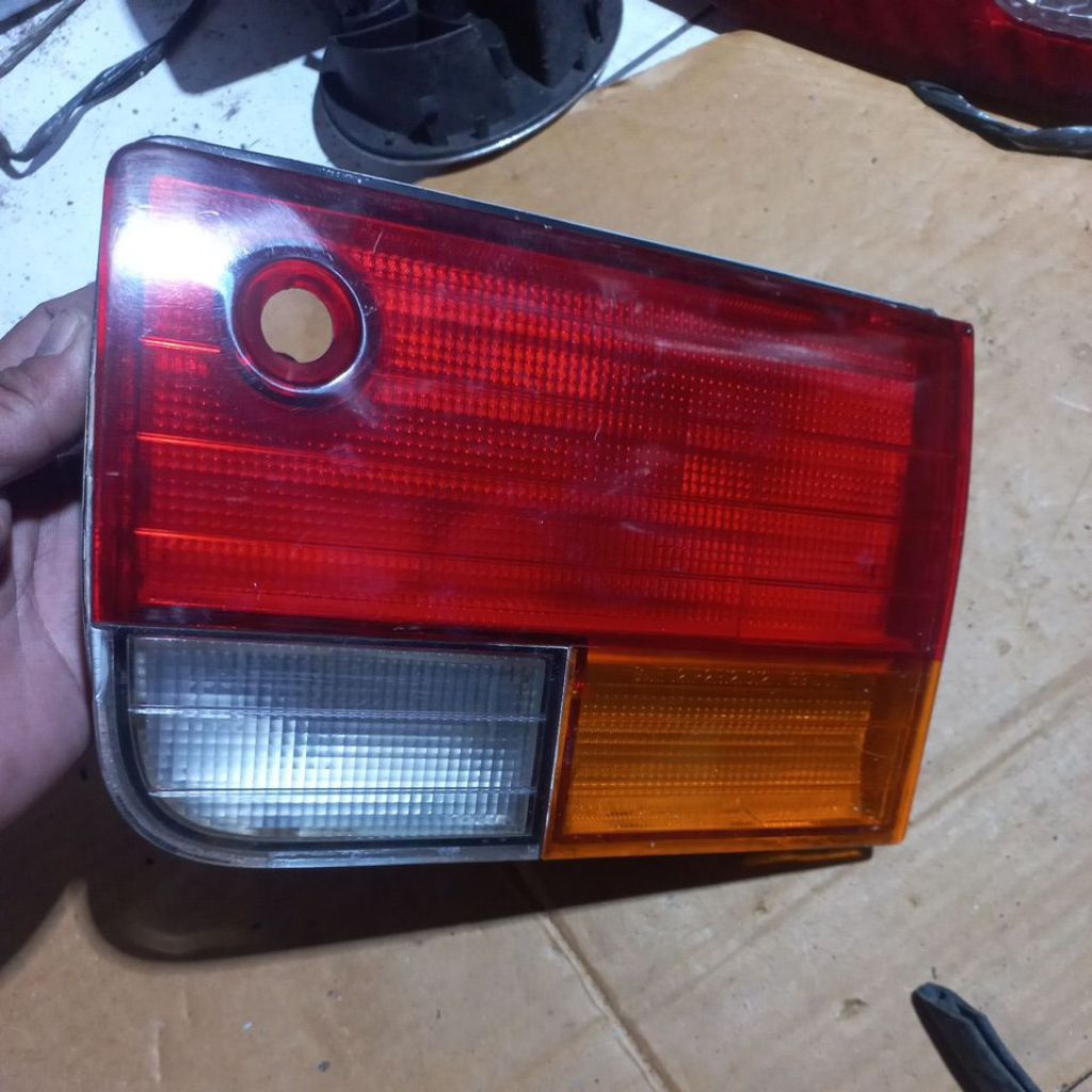 LAMPU REFLEKTOR BAGASI HONDA ACCORD MAESTRO ORIGINAL
