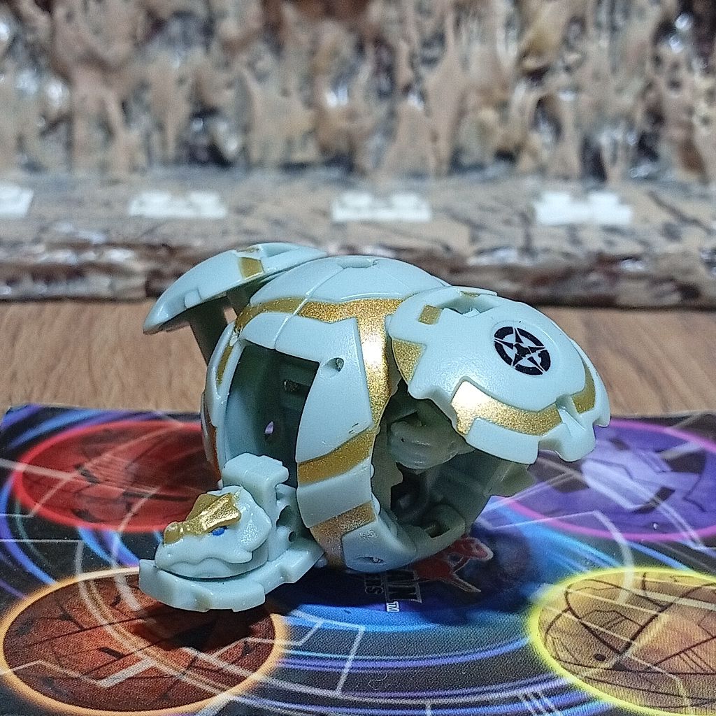Bakugan Saurus Haos B2