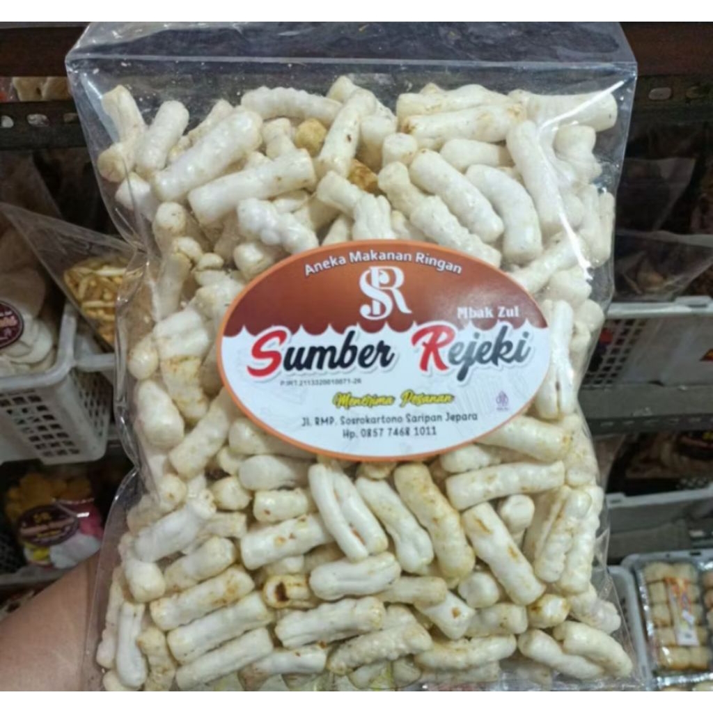 KRUPUK IKAN  TONGKOL  PEDAS SPESIAL KEMASAN LEBARAN BERAT 270 GRAM