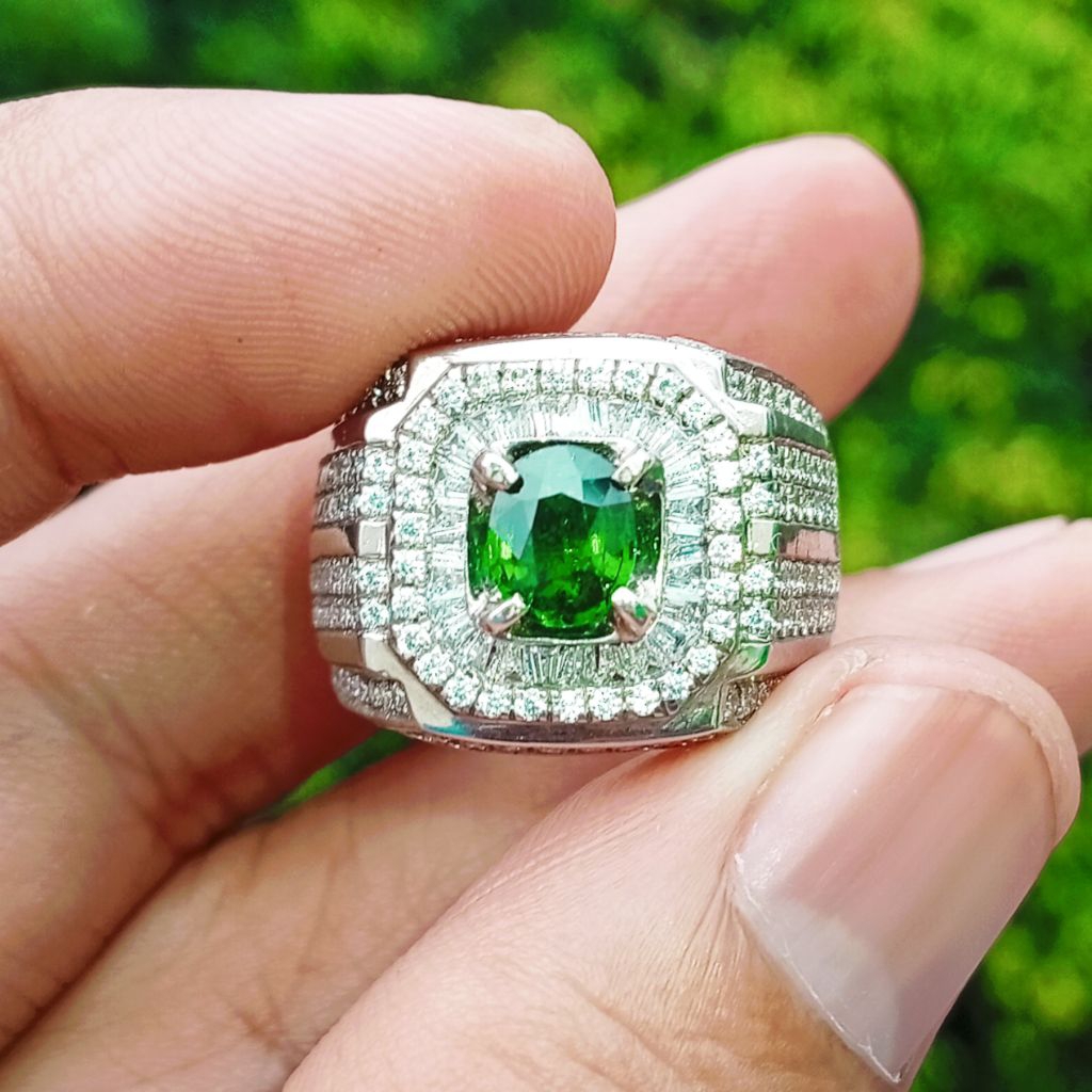 Vivid Green Tsavorite Garnet 1.12 ct Sertifikat GRI ring perak Handmade