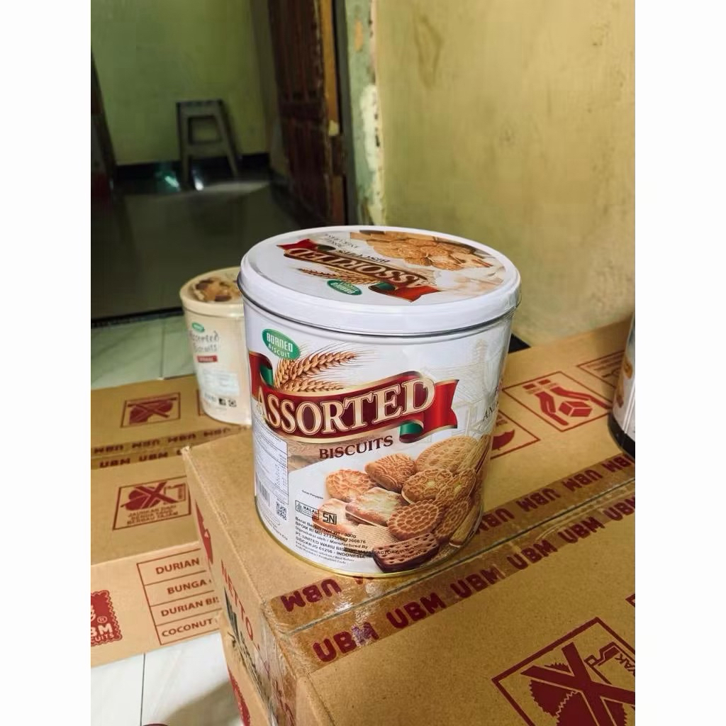 biskuit assort assorted biscuit kaleng
