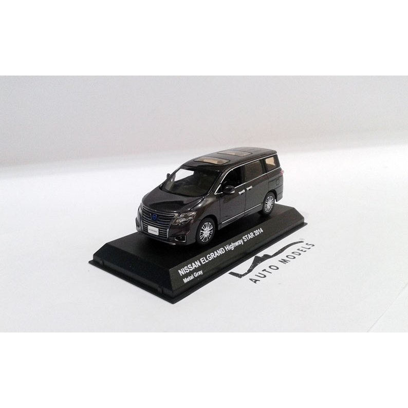 Kyosho Nissan Elgrand Highway Star 2014 Brilliant White