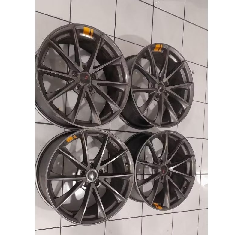 Velg Mobil Second HSR MONTANA Ring 19 Lebar 8 pcd 5x114,3 Et42