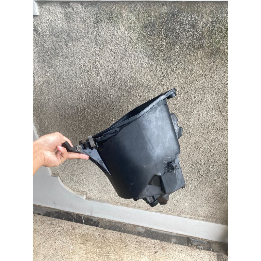 box bagasi karisma / supra 125 original copotan utuh