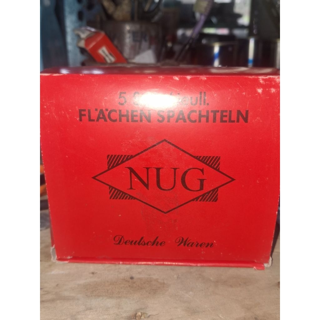 KAPE untuk aplikasikan dempul,baik utk mobil motor atau plat besi lainya