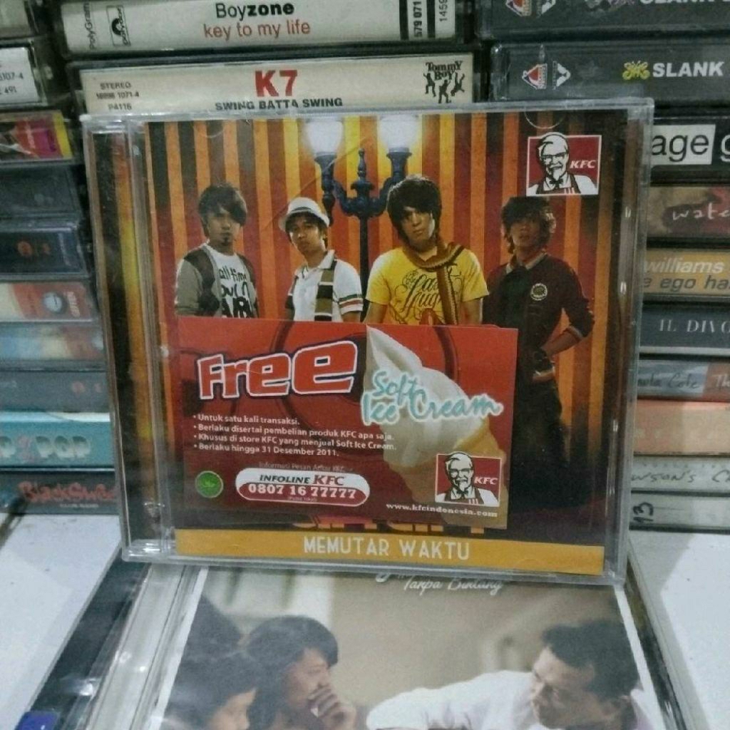 CD audio antik memutar waktu