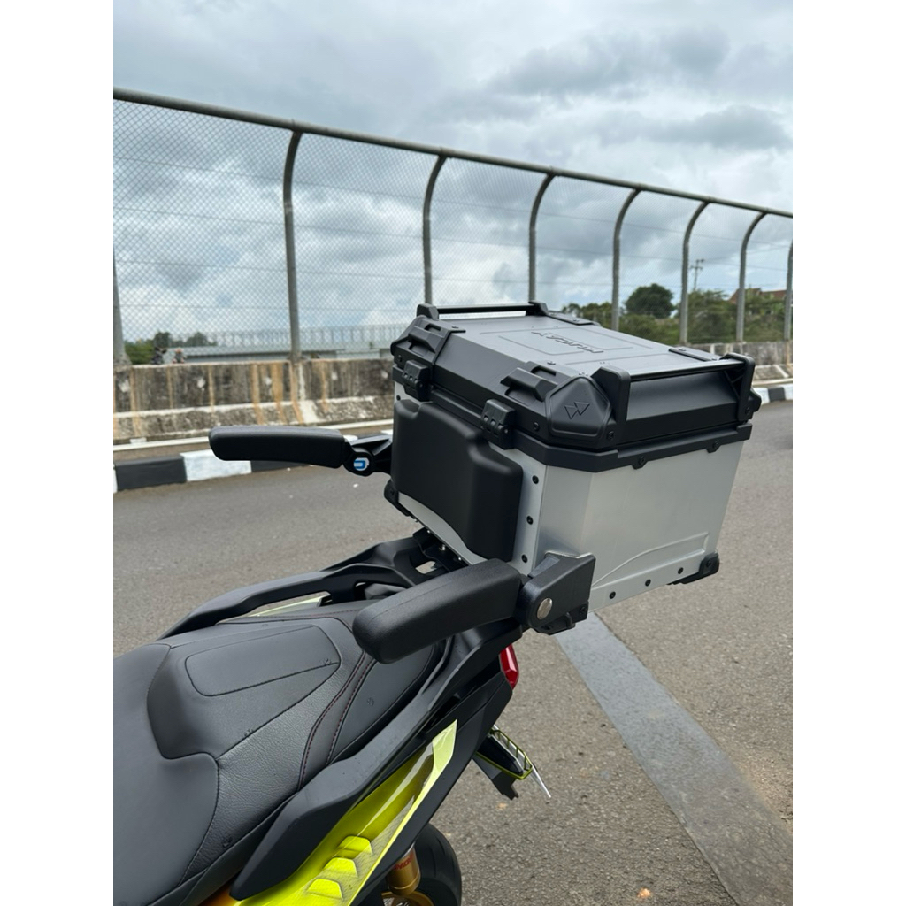 Handrest Box Pannier Sandaran Tangan Box Pannier