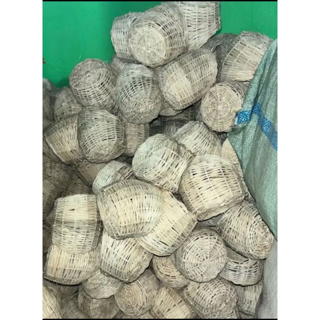 Gowok Rotan Sarang Burung Ciblek - Ukuran Kecil, Desain Anyaman, Nyaman untuk Bertelur