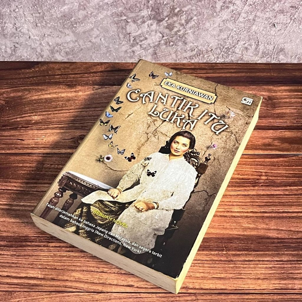 [Buku, Original]  Cantik Itu Luka -  Eka Kurniawan
