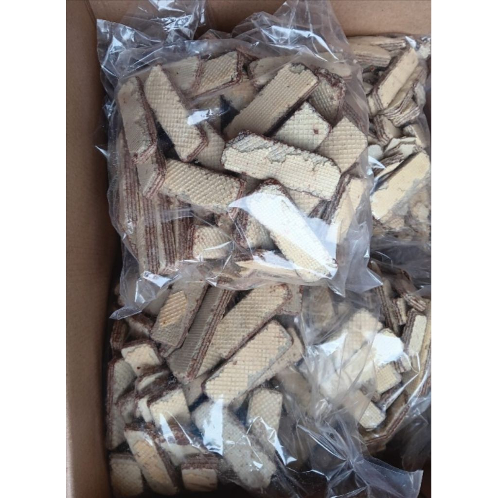 Patahan wafer selamat briko vanilla dan coklat 500g