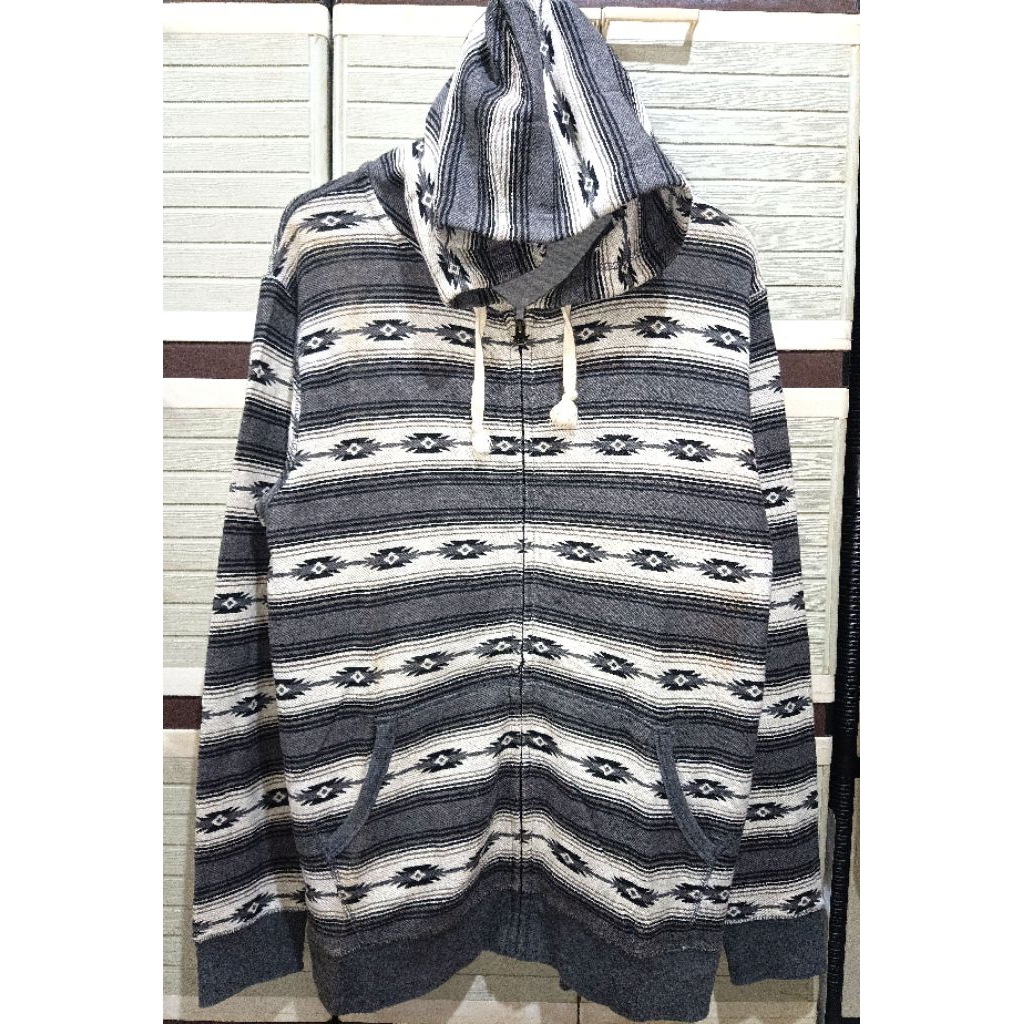 Navajo Knit Hoodie Zip. dari VILLAND