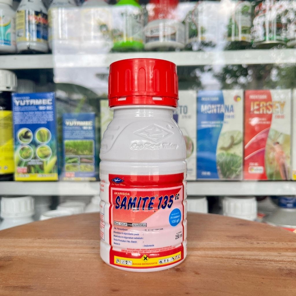 Samite 135EC 250ml - Akarisida Insektisida Obat Akar Obat Hama Kandungan Ganda Basmi Tungau , Kutu D