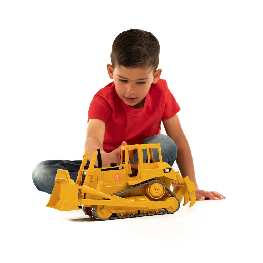 Bruder 2422 CAT Bulldozer - Mainan Miniatur Truk Konstruksi