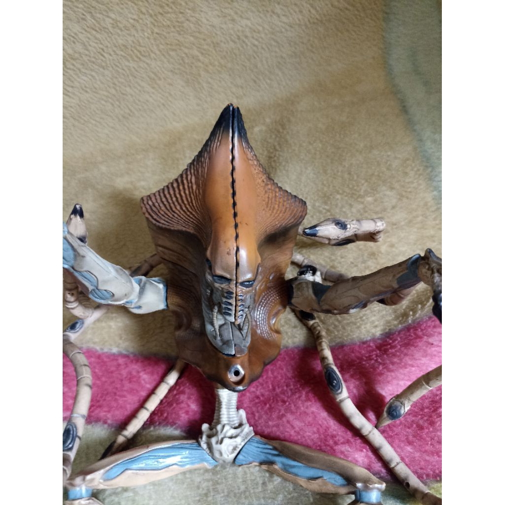 Mainan Vintage Alien Lawas.