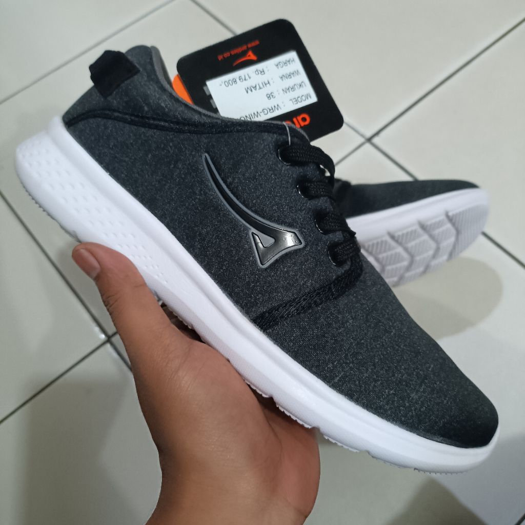 Sepatu Ardiles Original Lokal – Stok Lama Gudang Size 37-40