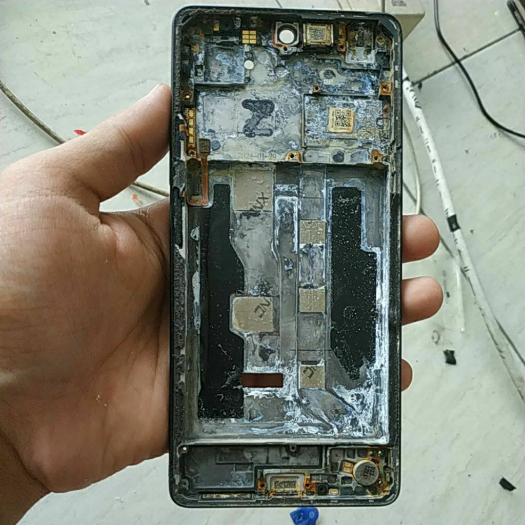frame set fingerprint tombol lengkap bekas Redmi note 13c dapat sesuai gambar