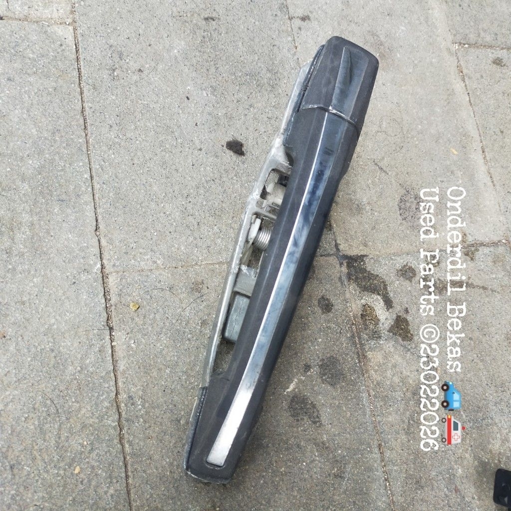 handle pintu belakang Mercedes Benz w124 masterpiece