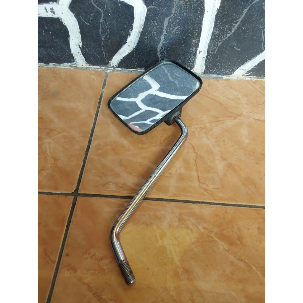 Spion kaca spion Suzuki a100  fr 80 family Ori