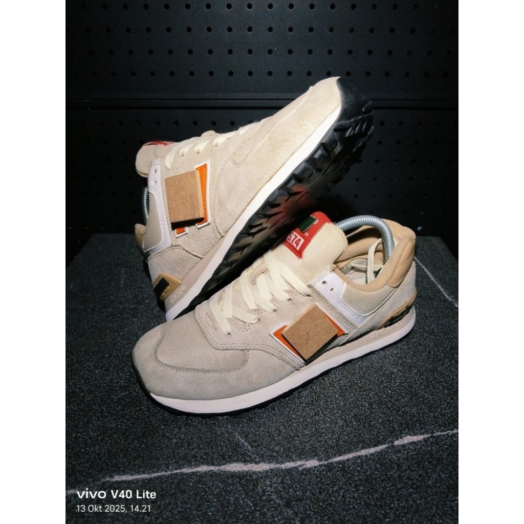 (second) 574 size 40,5