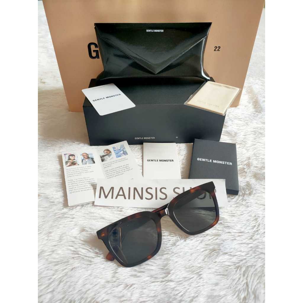 Kacamata Hitam Fashion Pria Wanita GM Momati Leopard Black Sunglasses