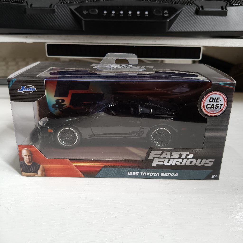 Jada 1995 Toyota Supra Hitam 1:32