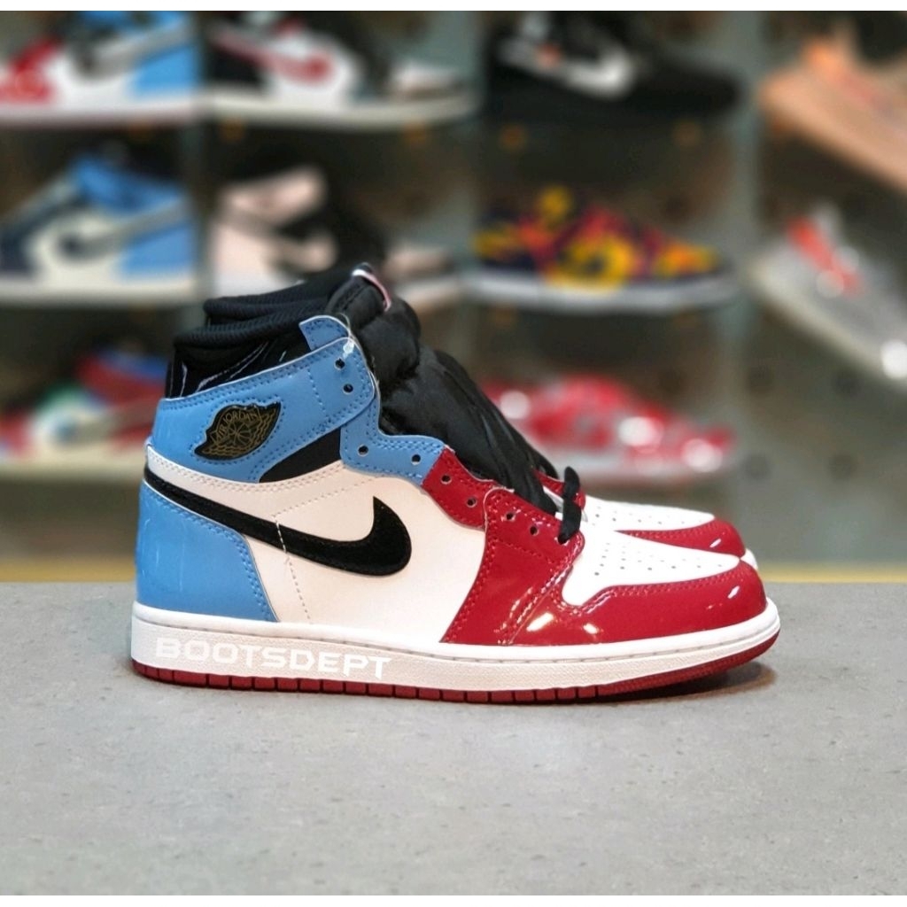 Air Jordan 1 High Fearless UNC Chicago (100% Authentic)