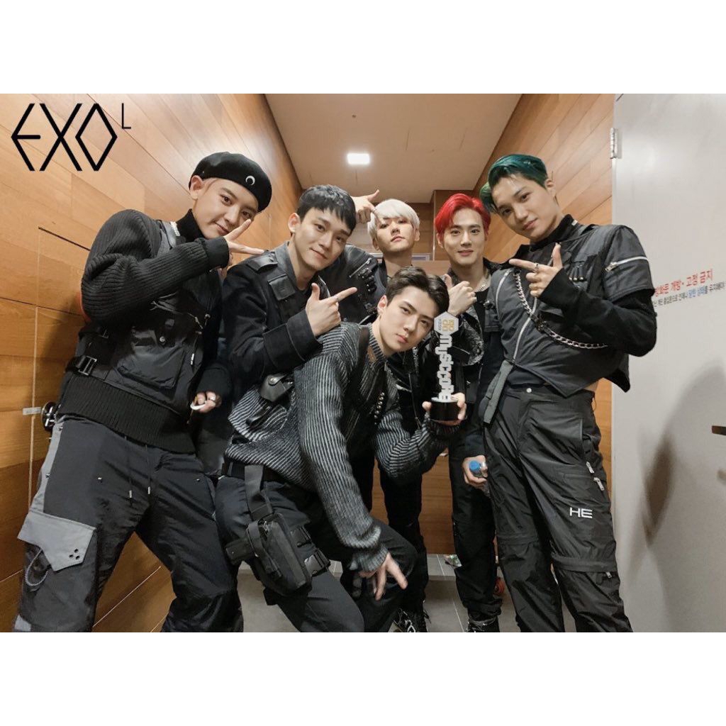 exo official photocard
