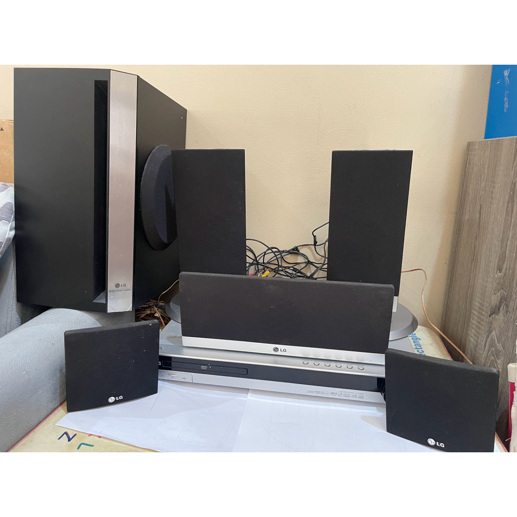Home Theater LG DVD LH-T3602ME (Lengkap speaker)