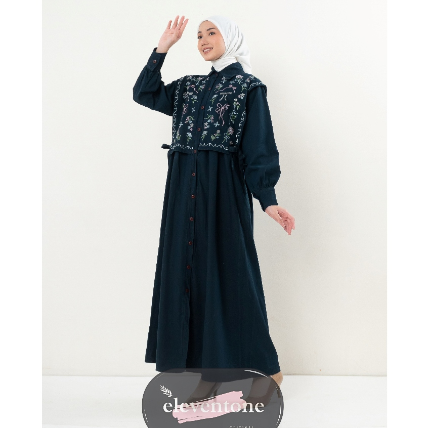 Gamis Denim Anami - Gamis Denim Modern Bordir - Gamis Muslimah Denim Dengan Detail Bordir