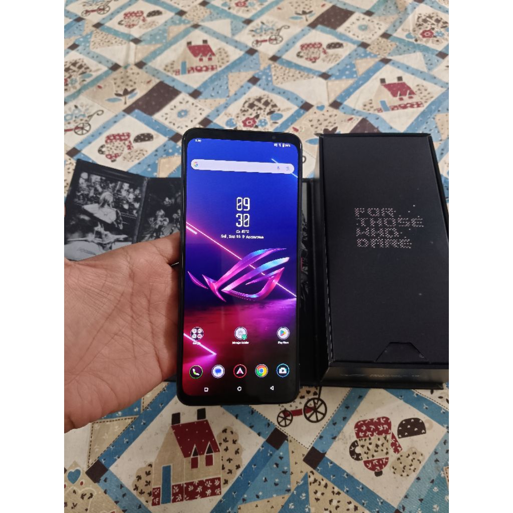 ASUS ROG 5 FULLSET RAM 8/128. SECOND