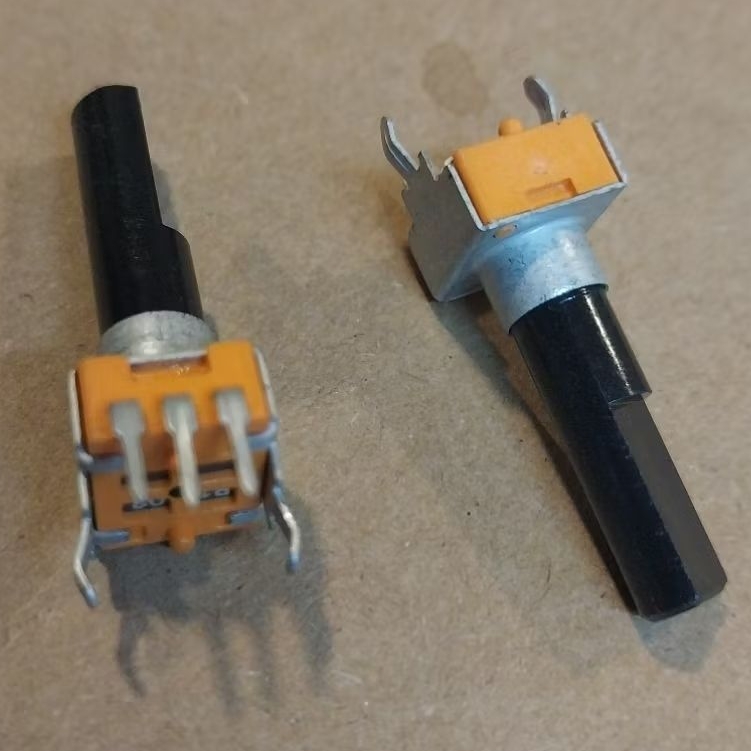 Potensio 3 Kaki B103 / 10K