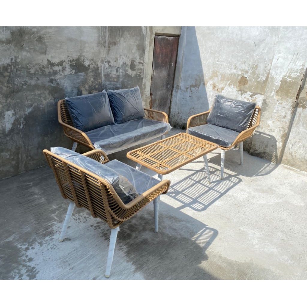 Kursi Tamu / Kursi Outdoor Rotan Sintetis Rangka full besi Qualitas Eksport